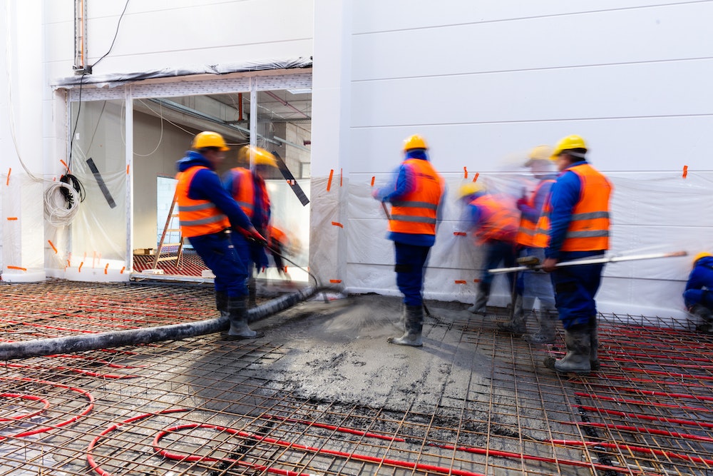 Le dosage de la chape : comment évaluer la quantité nécessaire pour votre projet immobilier