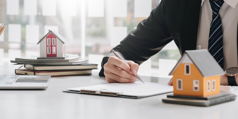 Choisir son agence immobilière : Les clés pour une collaboration réussie