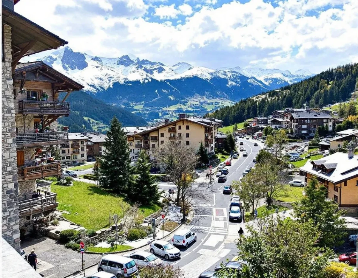 Guide d'Investissement Immobilier à Passy : Opportunités au Cœur du Pays du Mont Blanc